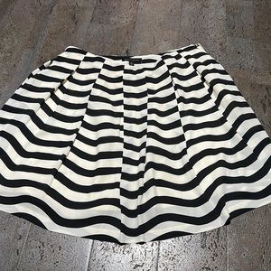 Women’s black and white stripped skirt